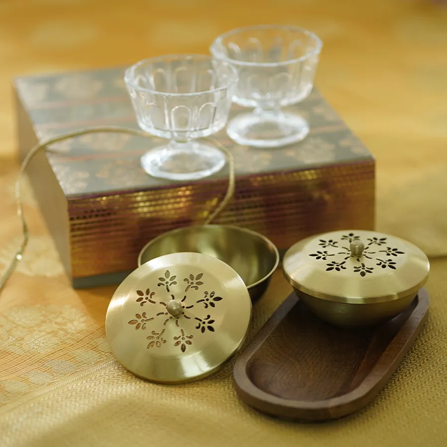 Exquisite Dining Essentials Gift Ensemble featuring ice-cream and brass bowls with a stylish serving tray.