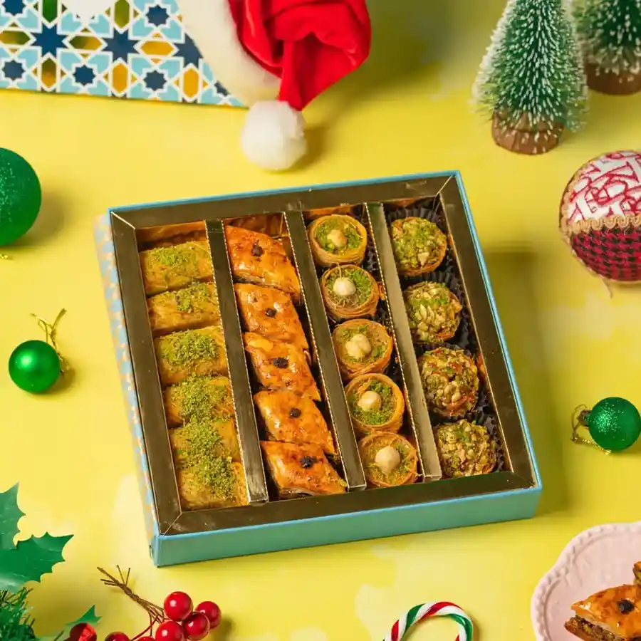 Elegant Pistachio Passion Gift Set filled with gourmet pistachio treats.