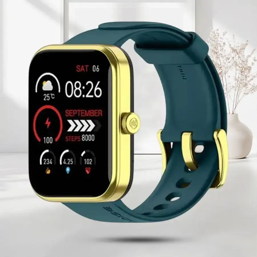 Jade Green Noise Pulse 2 Max Advanced Bluetooth Smart Watch showcasing fitness tracking capabilities and stylish design.