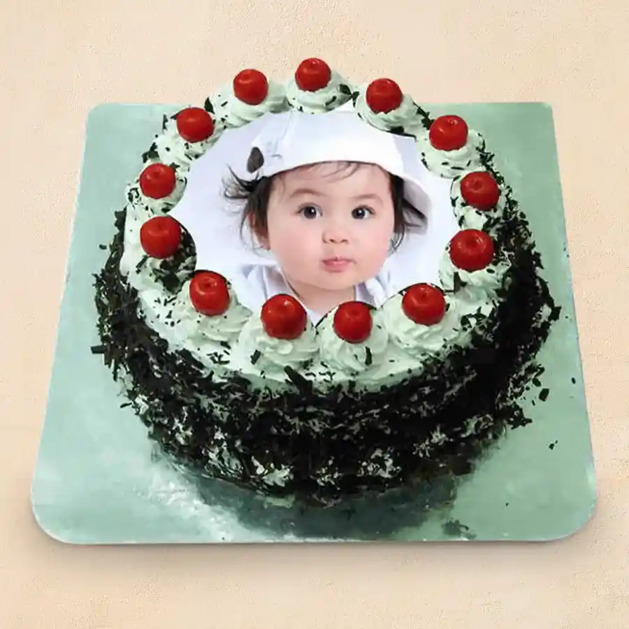 A 500-gram Black Forest Photo Cake with personalized design for special occasions.