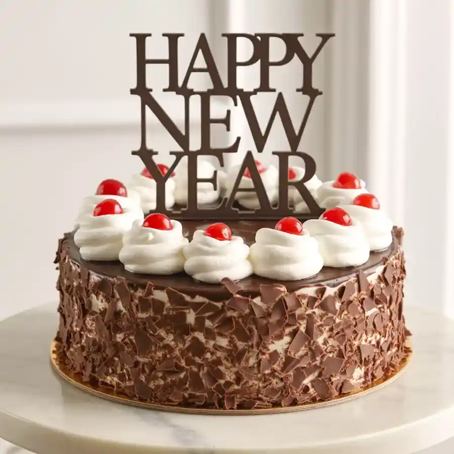 2.2 lbs Black Forest Cake from 3/4 Star Bakery, perfect for gifting.