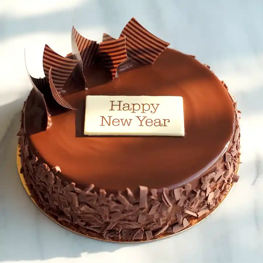 A delectable 4.4 lbs chocolate cake from 3/4 Star Bakery, perfect for gifting and celebrations.