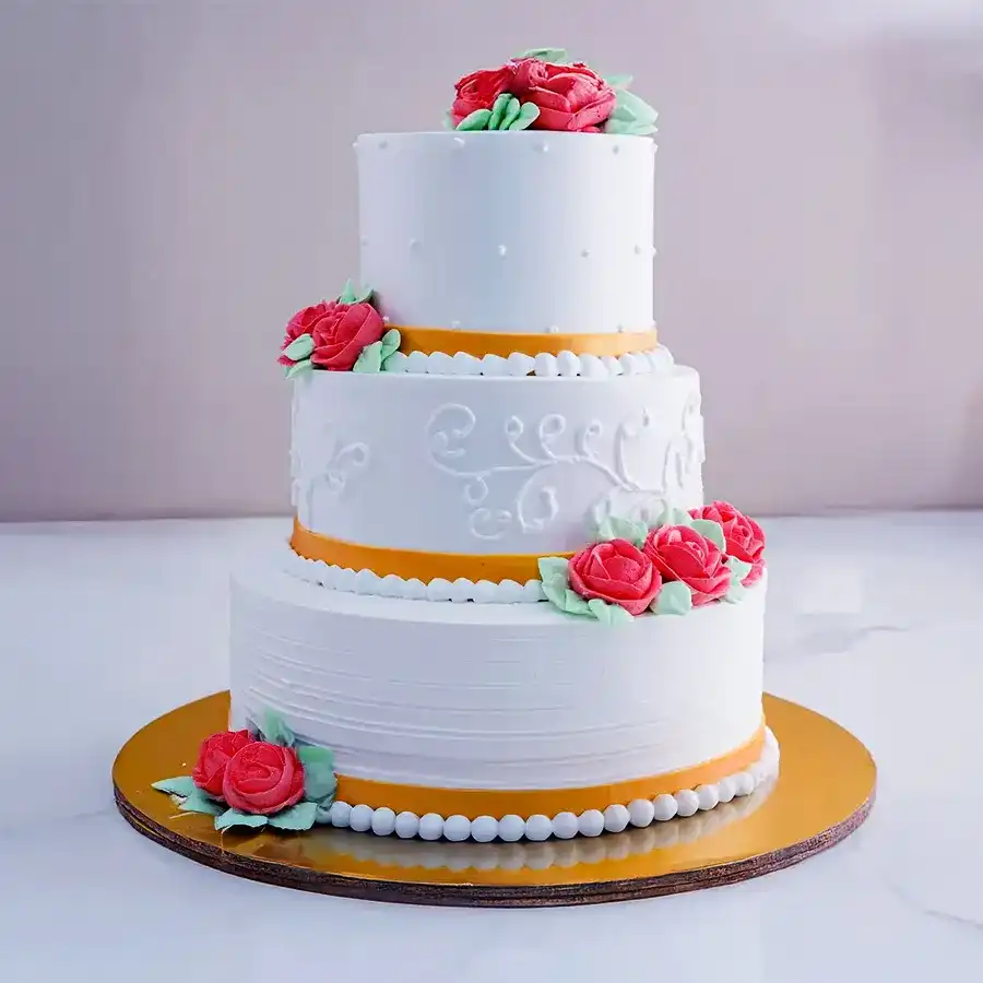 Stunning three-tier wedding cake, 7 Kg, perfect for memorable celebrations.