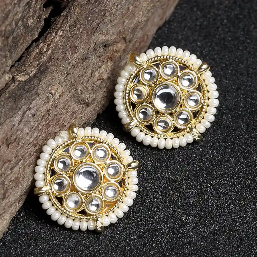 Elegant Round Kundan Earrings