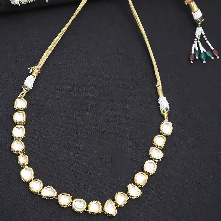 Signature Kundan Choker