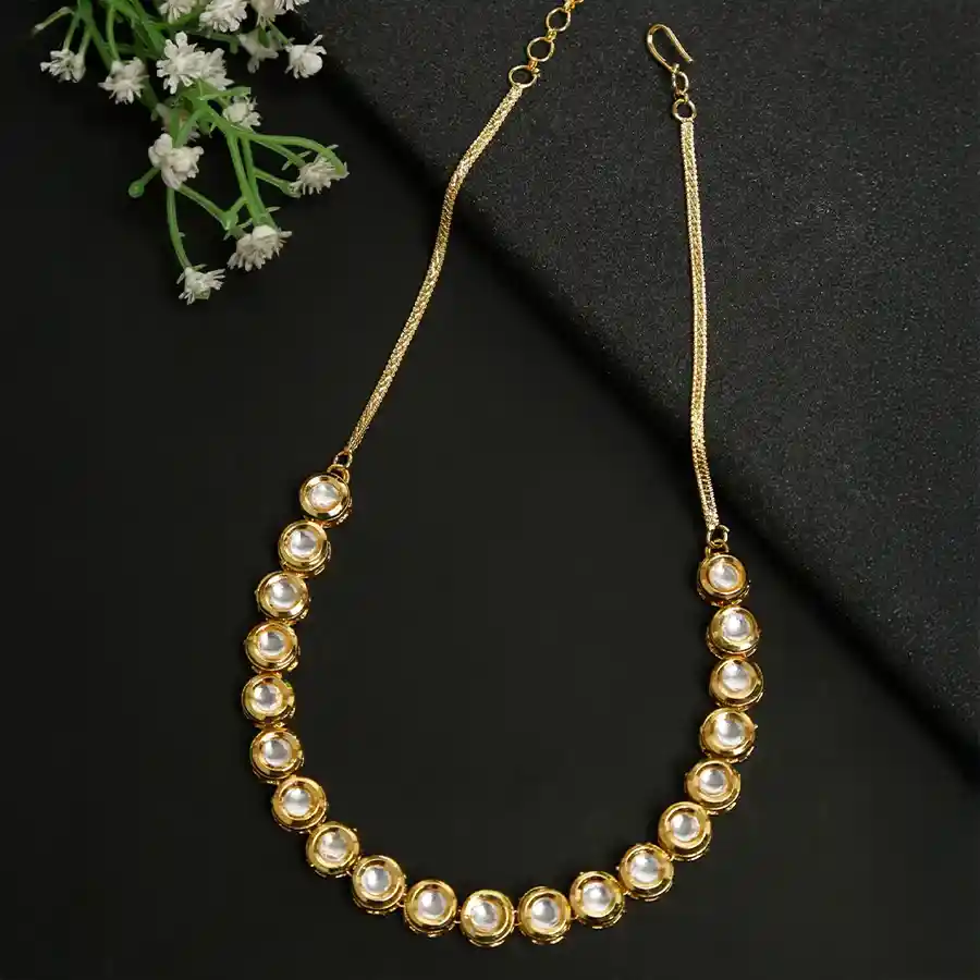 Kundan Necklace Elegance