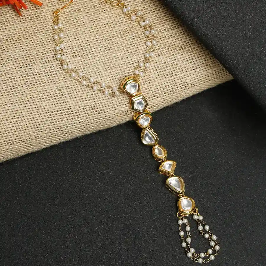 Elegant Kundan Bracelet