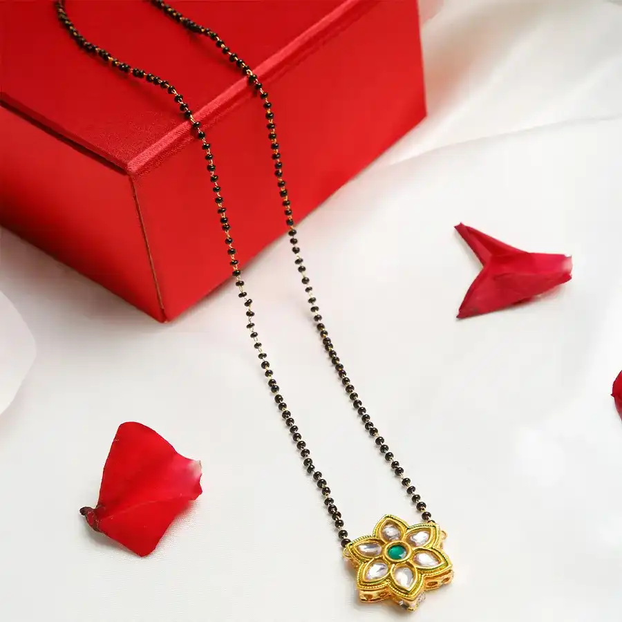 Traditional Kundan Mangalsutra
