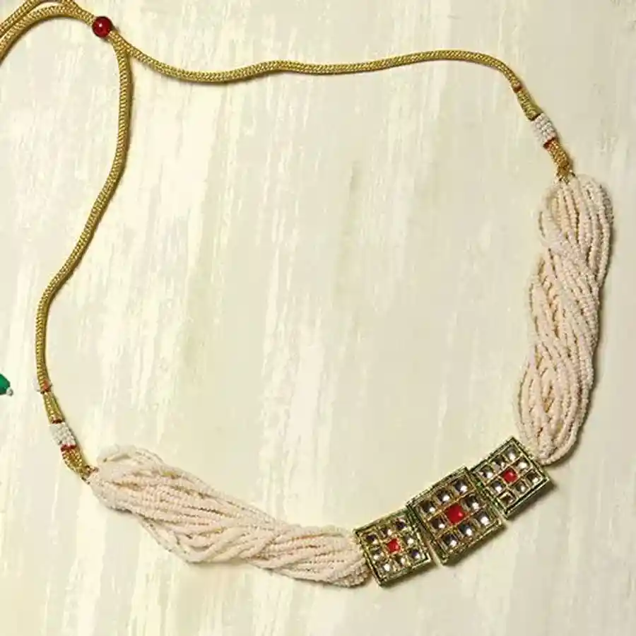 Timeless Kundan Pearl Elegance