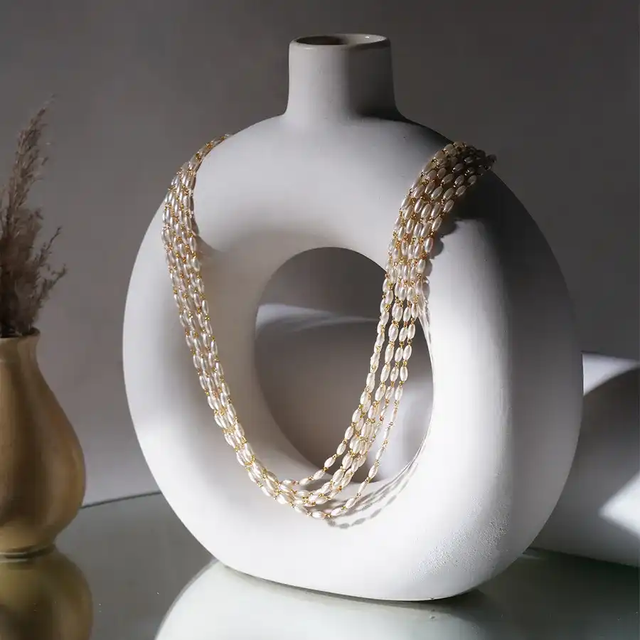 Timeless Pearl Elegance Necklace