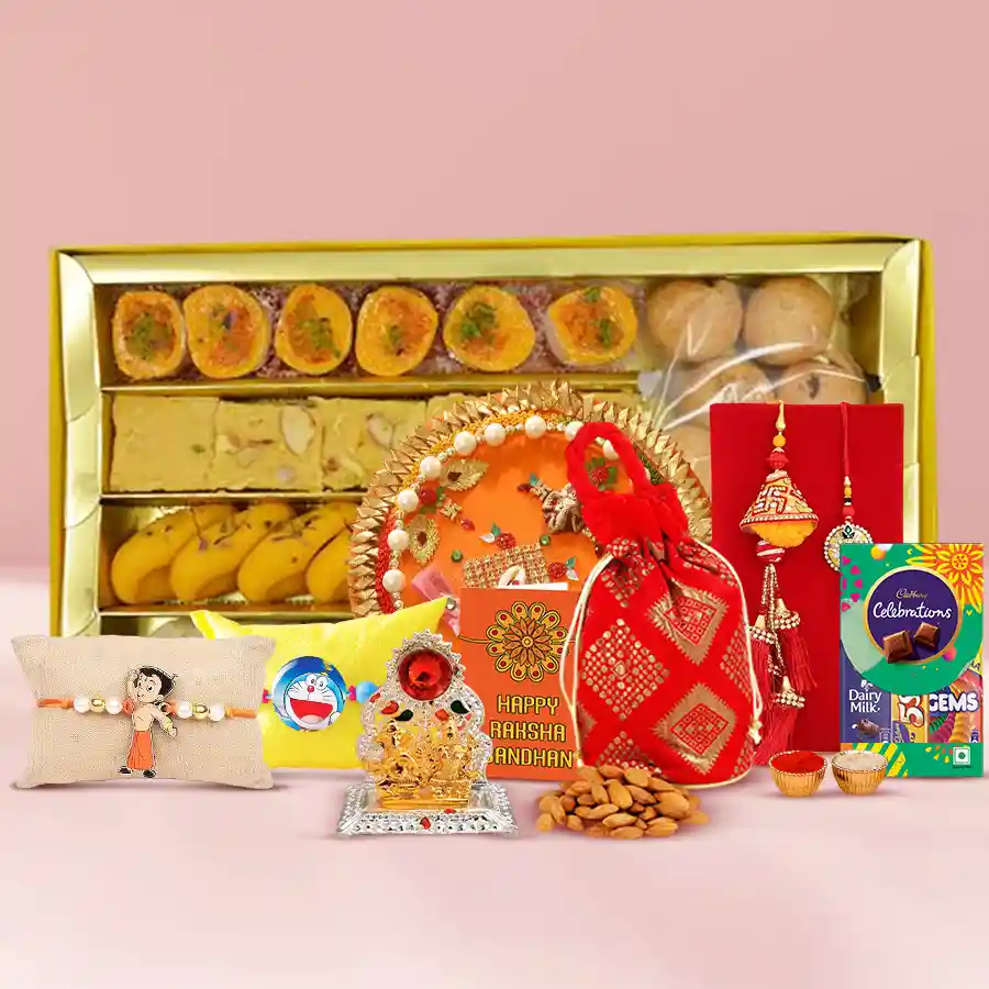 Heavenly Sweets n Family Rakhi Set
