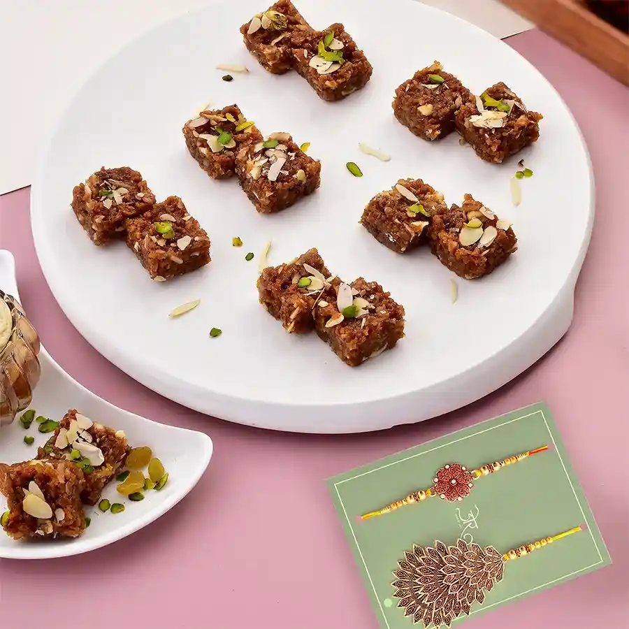 Elegant Rakhi Set