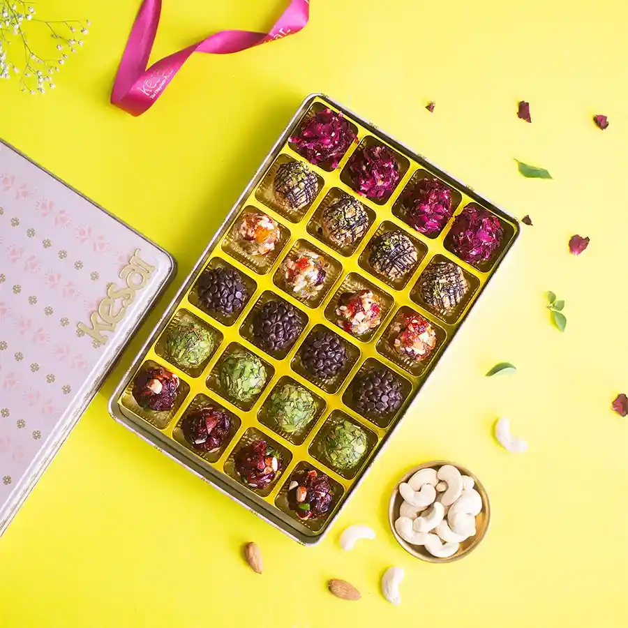 Luxurious Assorted Laddoos Box By Kesar