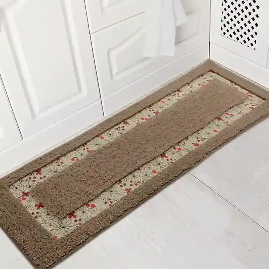 Chic Floral Cotton Runner in beige, handwoven for elegant home decor. Perfect size of 40 x 140 cm to enhance any space.